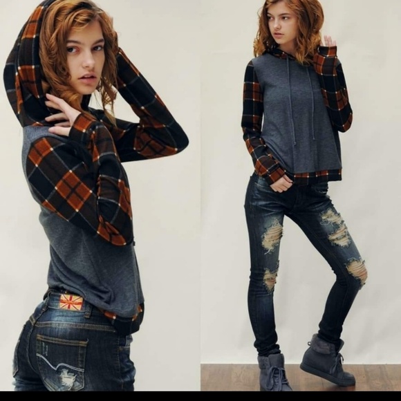 Last One! NWT Plaid Hoodie - Picture 2 of 6